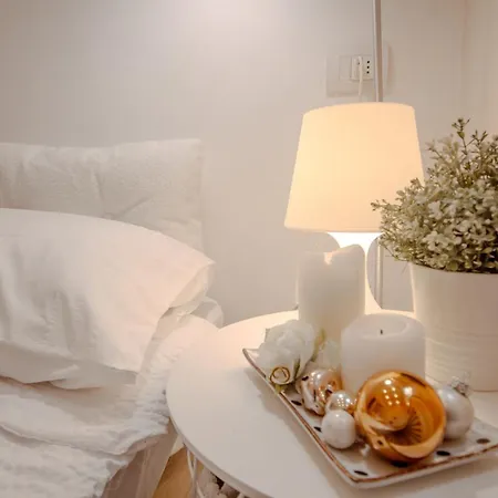 Novella Golden Loft Florence