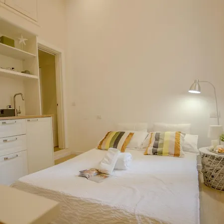 Novella Golden Loft * Florence