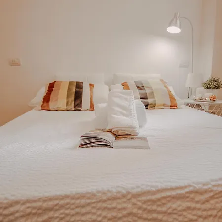 Apartment Novella Golden Loft Florence