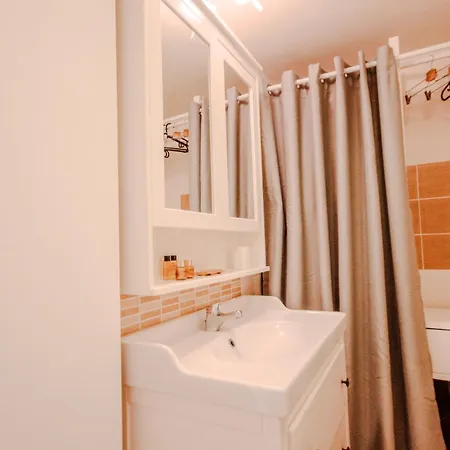 Lägenhet Novella Golden Loft